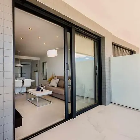 Infinity View Apartment *